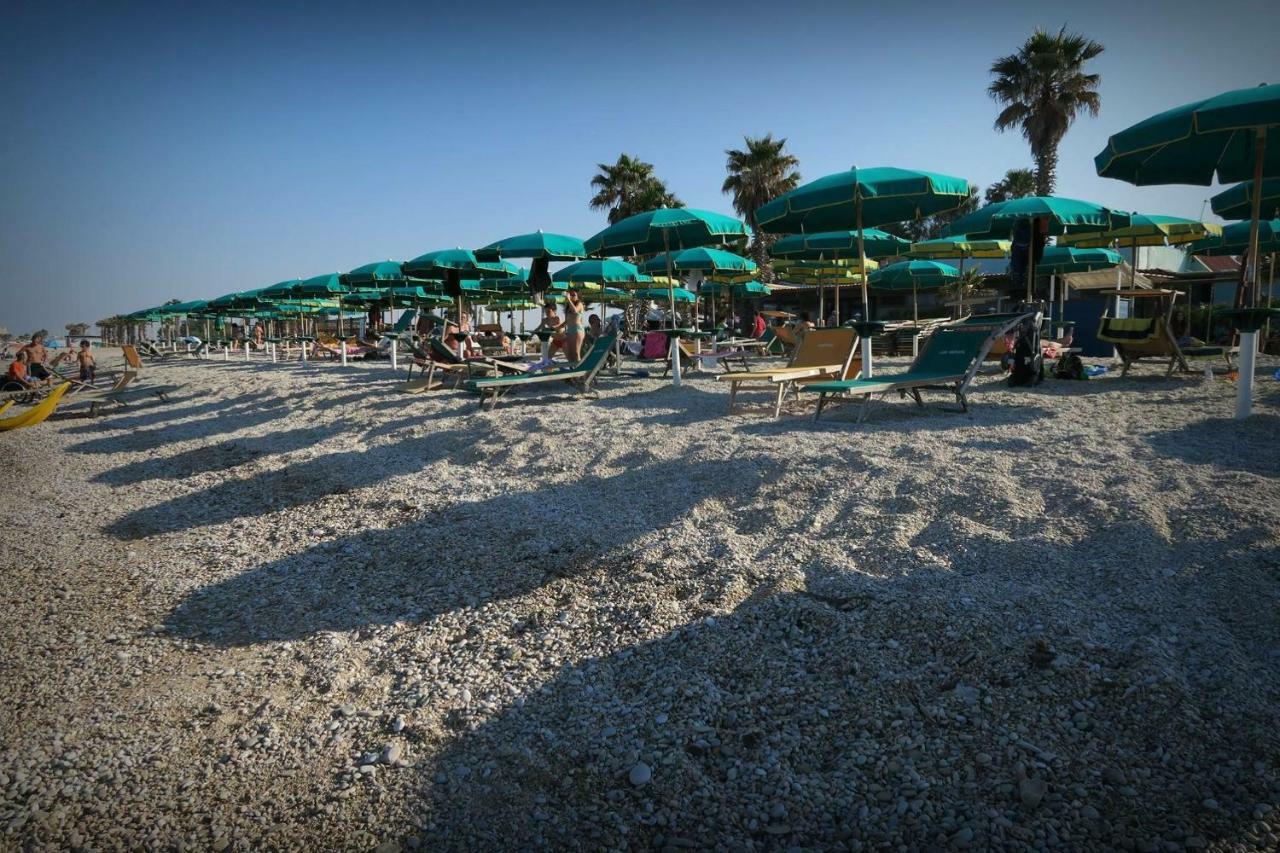 La Casa Di Nonno Giulio Bed & Breakfast Porto SantʼElpidio Dış mekan fotoğraf