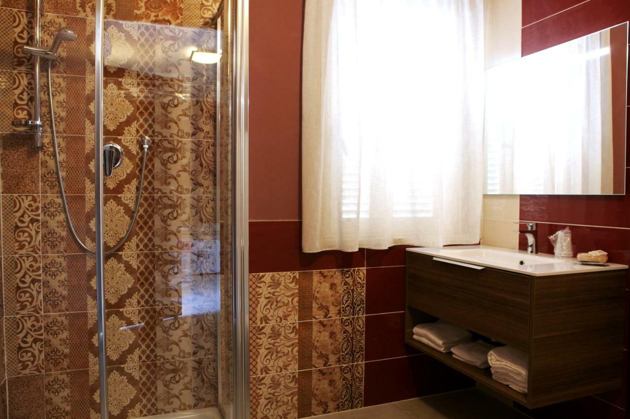 La Casa Di Nonno Giulio Bed & Breakfast Porto SantʼElpidio Dış mekan fotoğraf