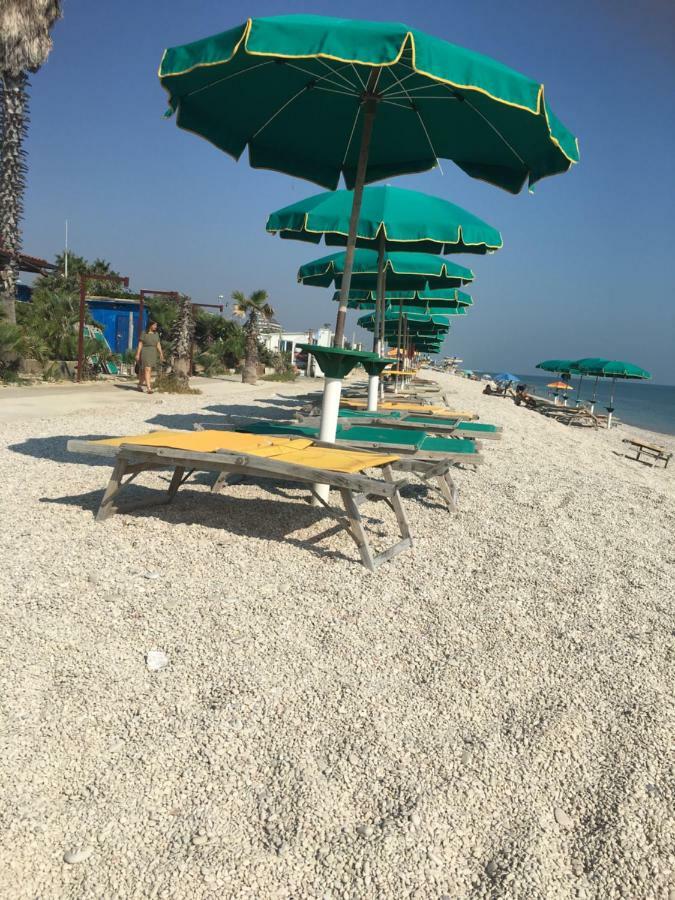 La Casa Di Nonno Giulio Bed & Breakfast Porto SantʼElpidio Dış mekan fotoğraf